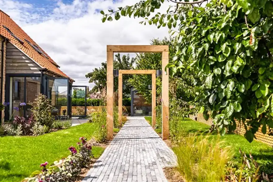 High-End Garden Design