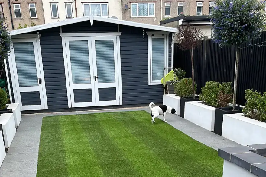 Artificial grass installation by AstroLondon