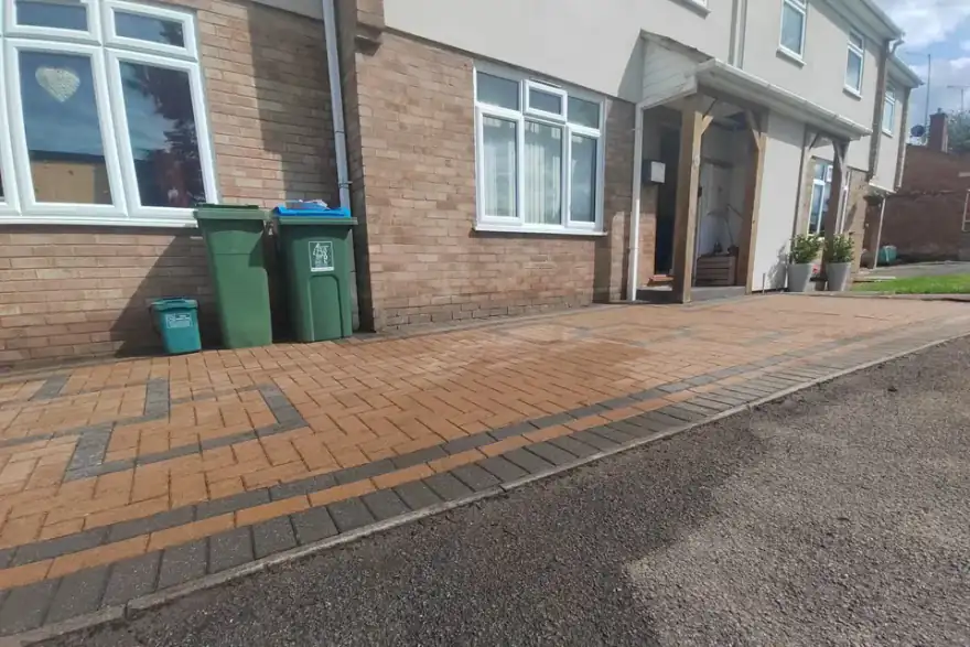 Pressure washed block paving driveway in Aylesbury