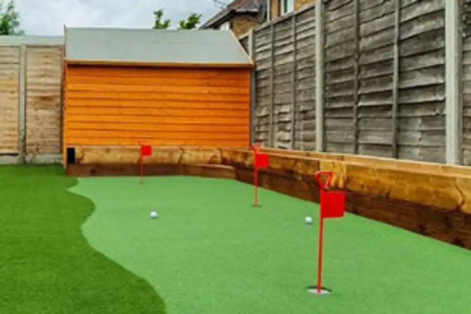 Easigrass East Berkshire – artificial putting green