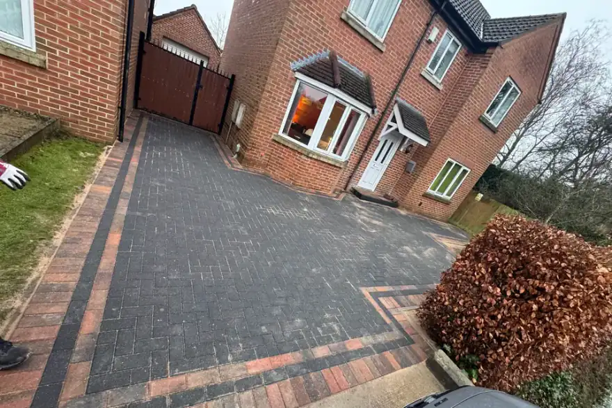 Artificial grass installation by Eastyorkshire Paving And Landscapes