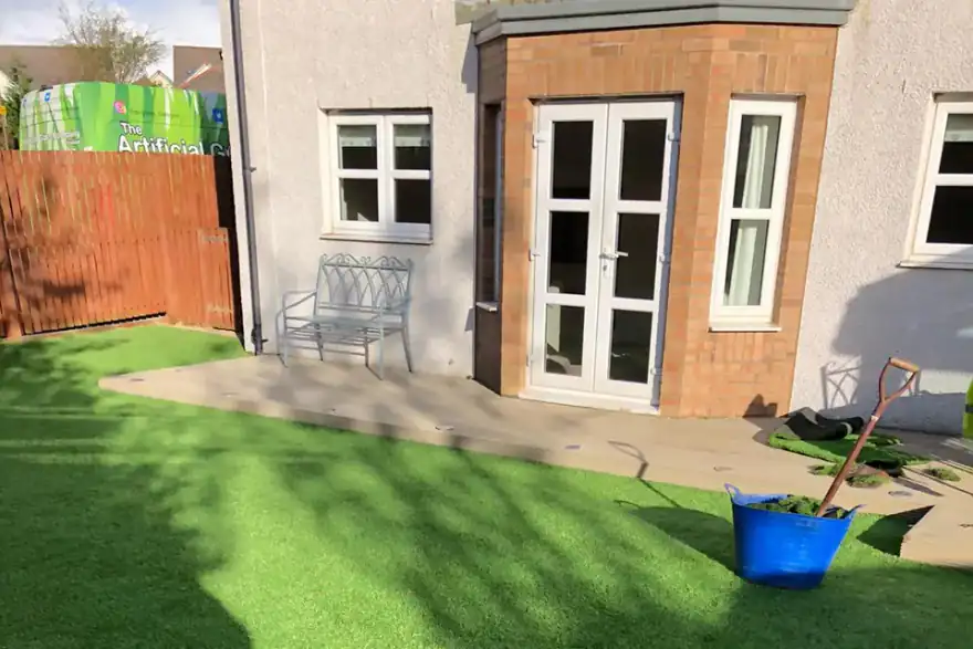 Artificial grass installation by Edinburgh Artificial Grass
