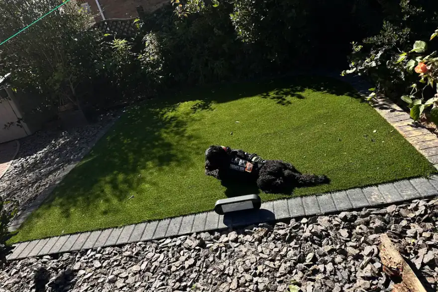 Artificial grass installation by Everlast artificial grass