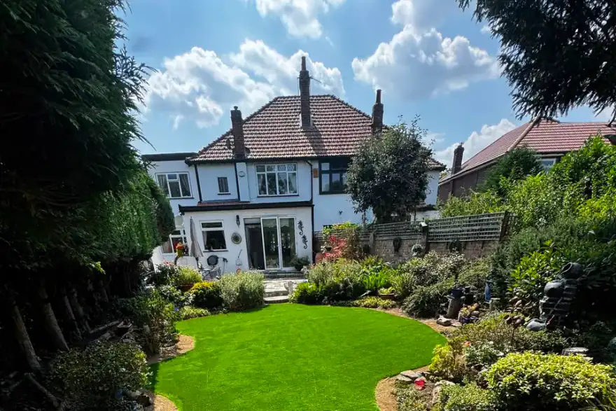 Artificial grass installation by Everlasting Greens Artificial Grass