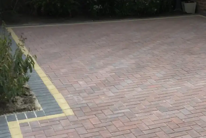 Block paved driveways with a quality finish