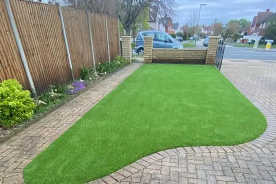 Artificial grass installation by Grassify