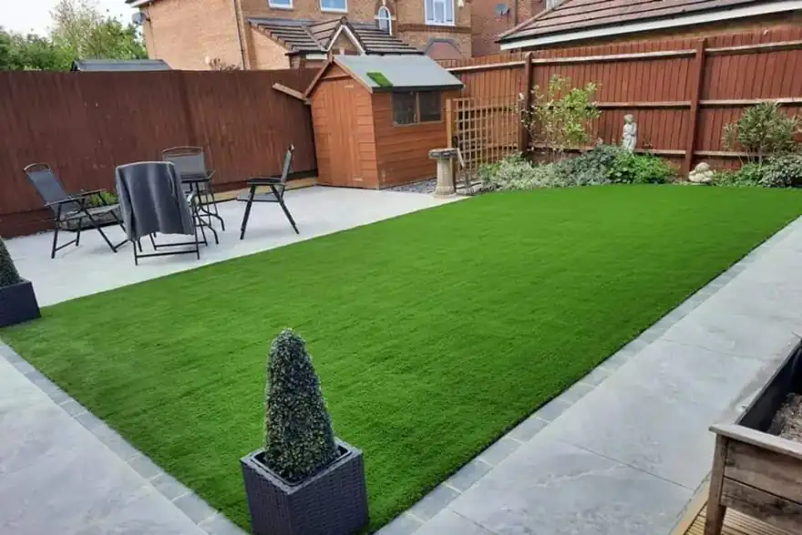 Here is a photo of a modern garden in Leicester with artificial grass. This was installed by Leicester artificial grass services.