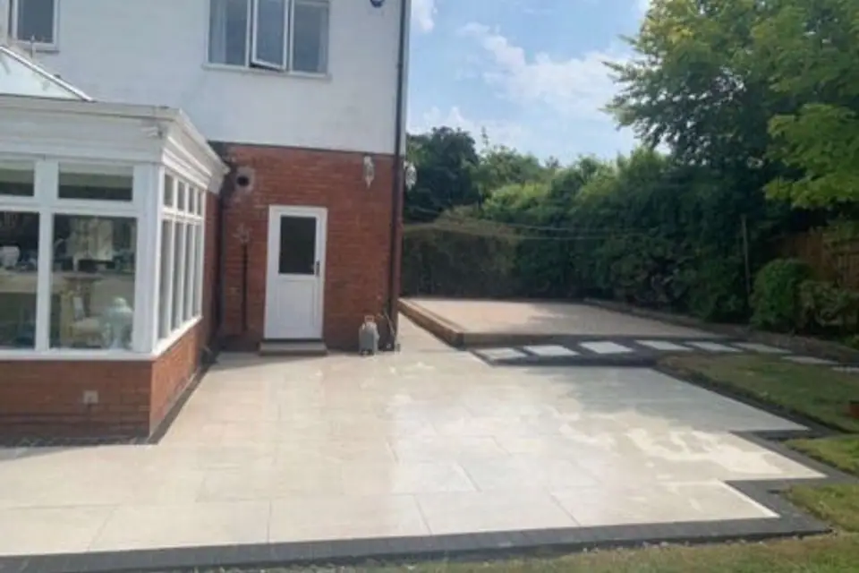 paved driveway with decorative edging