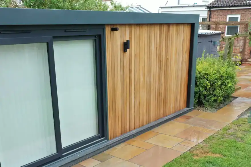 #indainsandstone pathway Customer had this lovely outbuilding and required a path to extend from the existing patio. paving from @primethorpepaving #gardenproject #landscapedesign