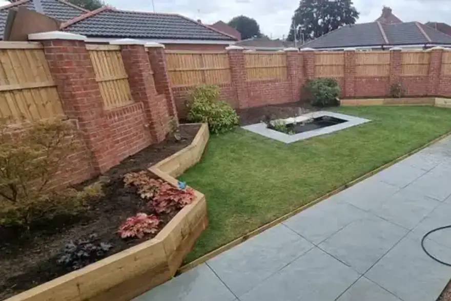 Landscaper Nottingham 28 Xlarge
