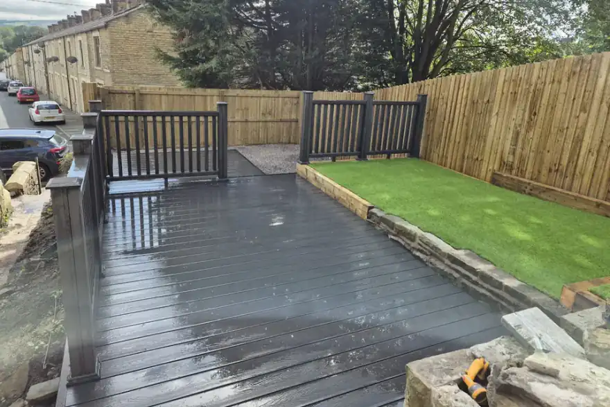 Artificial grass installation by Pimcoagl
