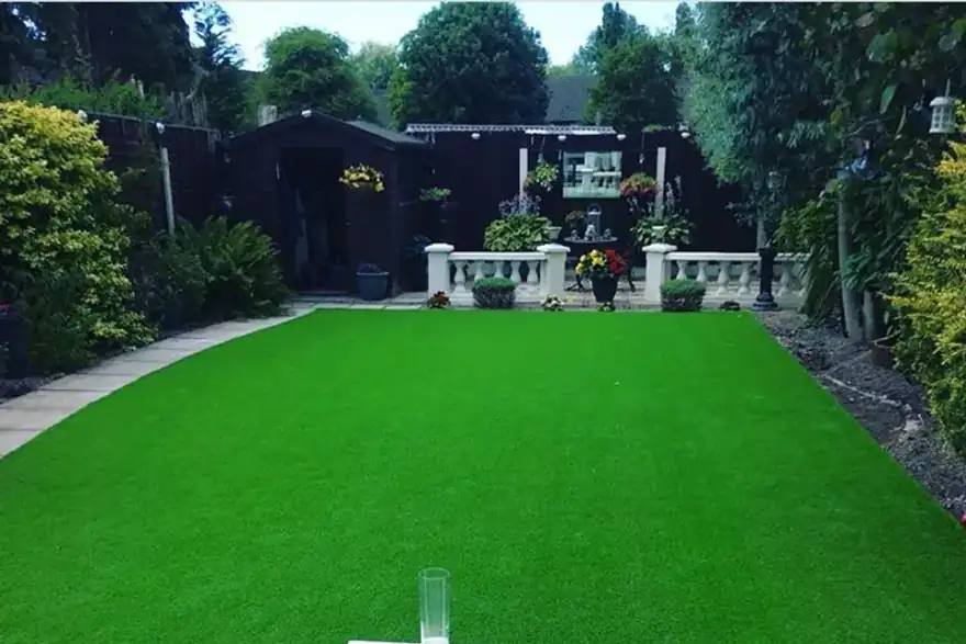 Artificial grass installation by ReadyGrass ltd