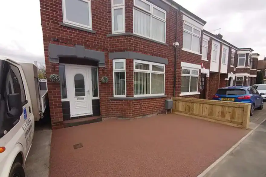 Resin Driveway Installers in Hull