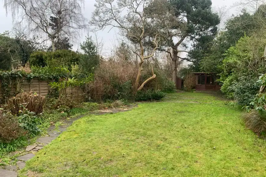Hampton Garden Before