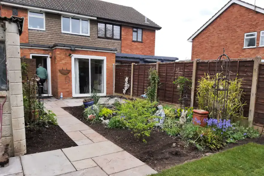 Artificial grass installation by Teddy Rose