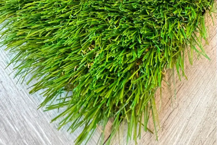 Shamrock Green Artificial Grass Trade