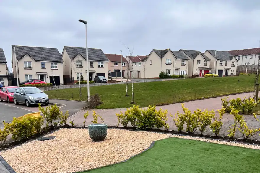 Artificial grass installation by Wonderturf